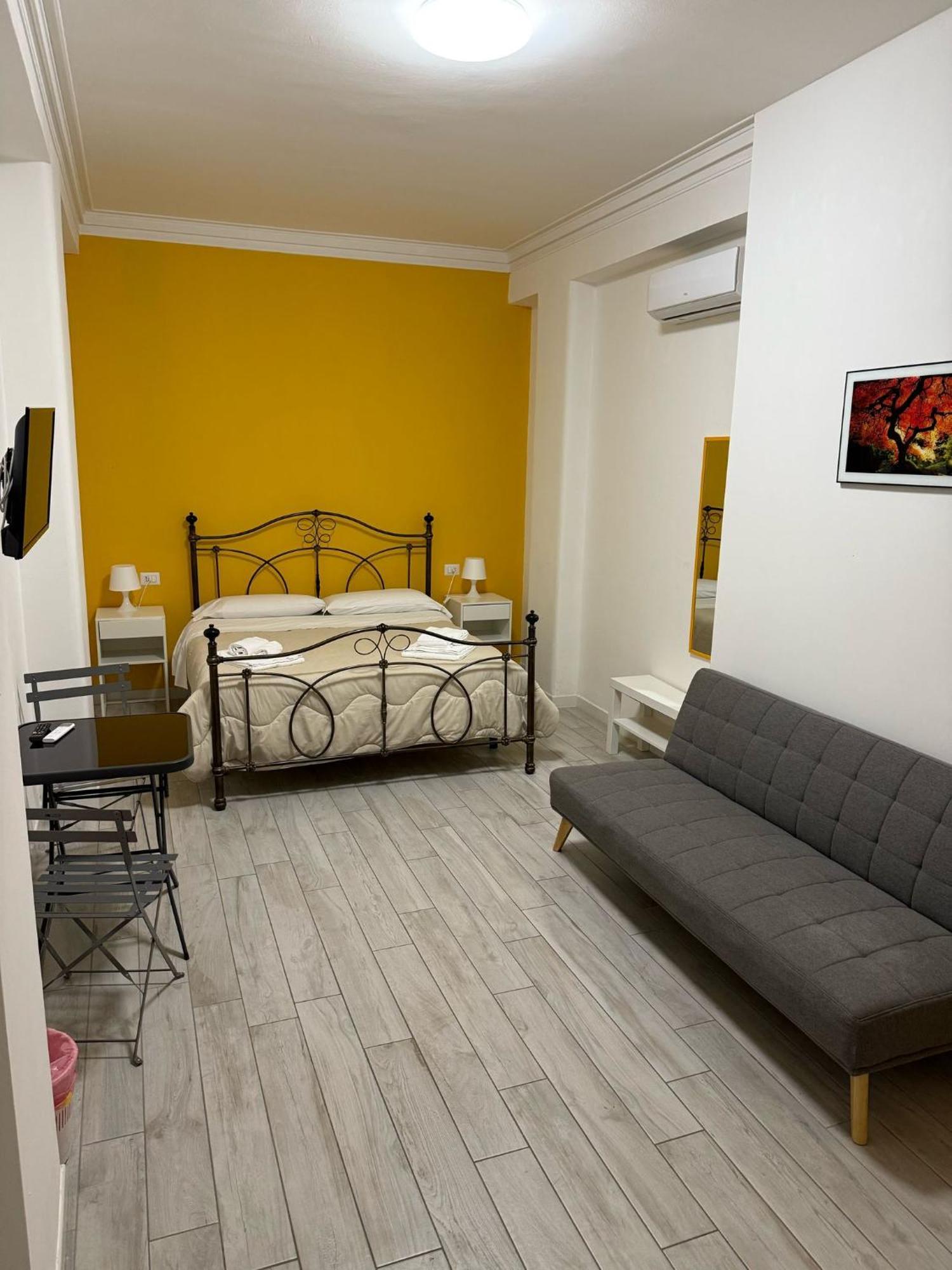 La Stazione 92 Bed and Breakfast CTA Eksteriør billede